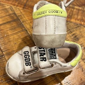 Golden Goose Infant Sz. 19
